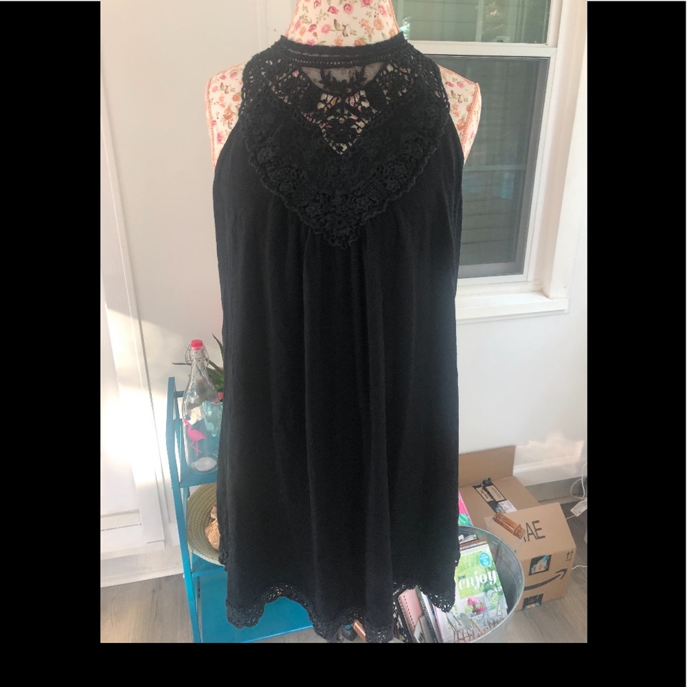 Black lace dress